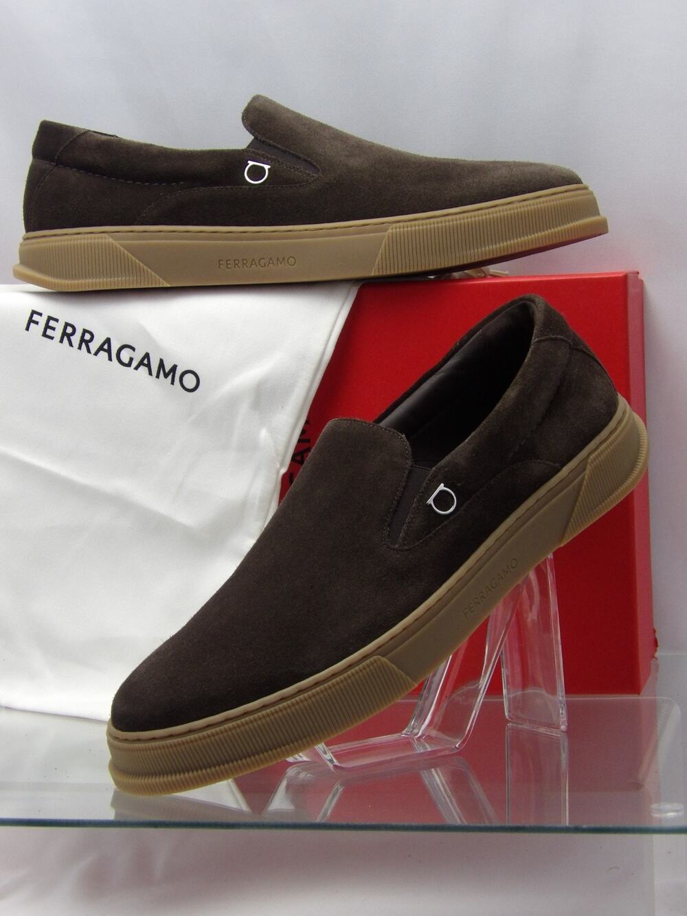 NIB FERRAGAMO CAMERON BROWN SUEDE GANCINI LOGO LOAFERS 12 ITALY